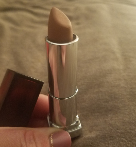Maybelline | Makeup | Maybelline Matte Lip Daringly Nude Rich Ruby ...